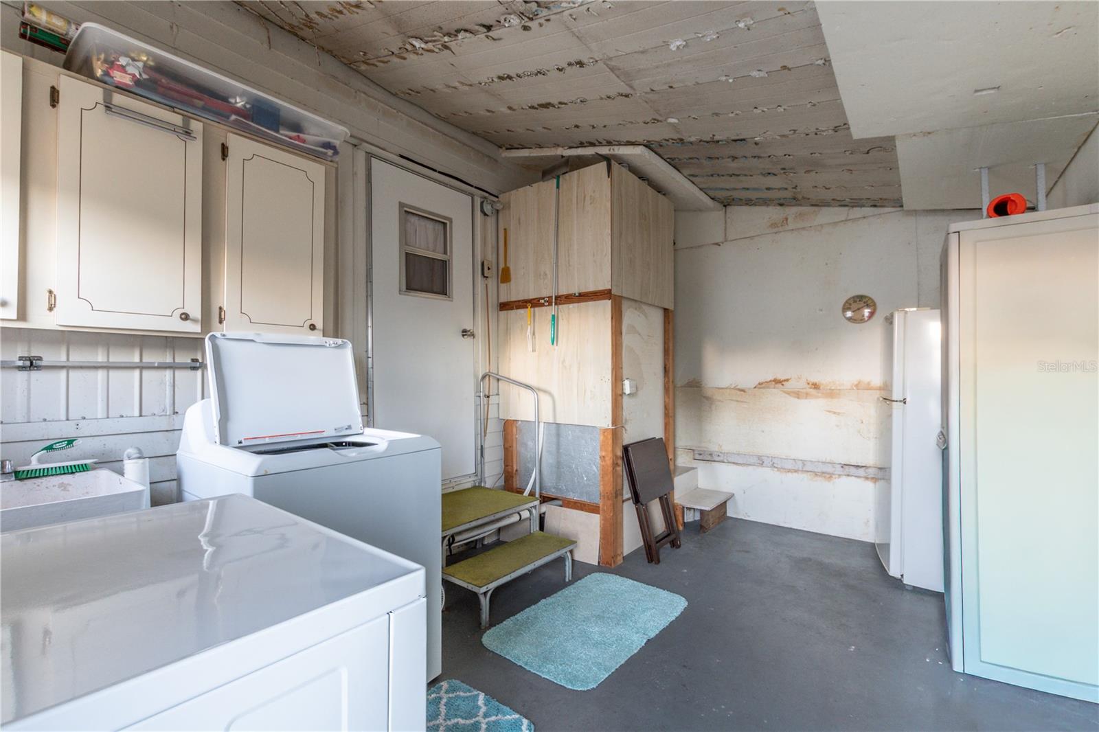 Image 34 of 55 For 5227 Betty Street