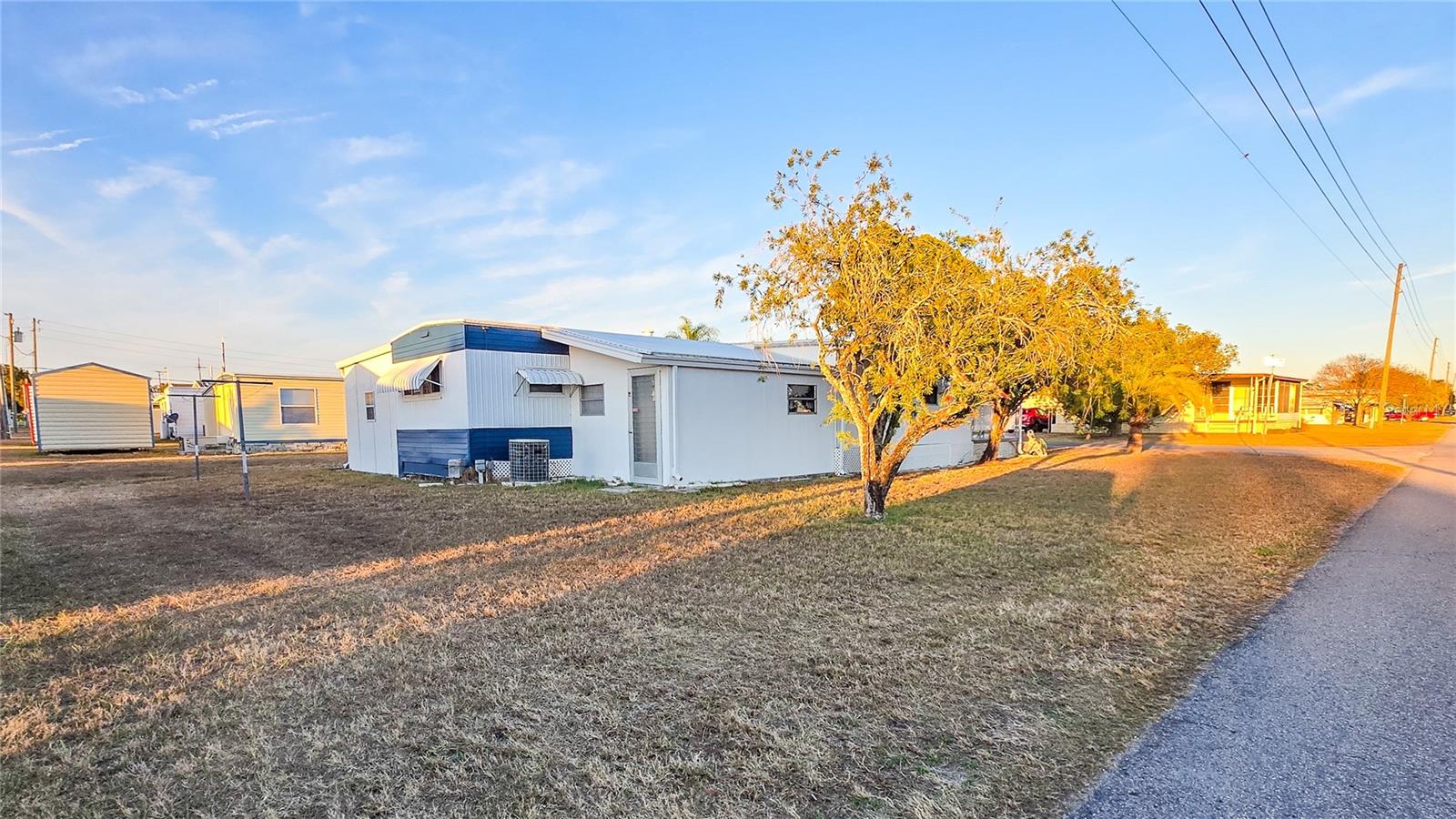 Image 37 of 55 For 5227 Betty Street