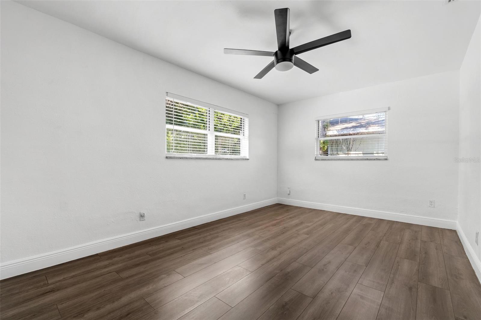 Image 26 of 42 For 2867 51st Avenue S