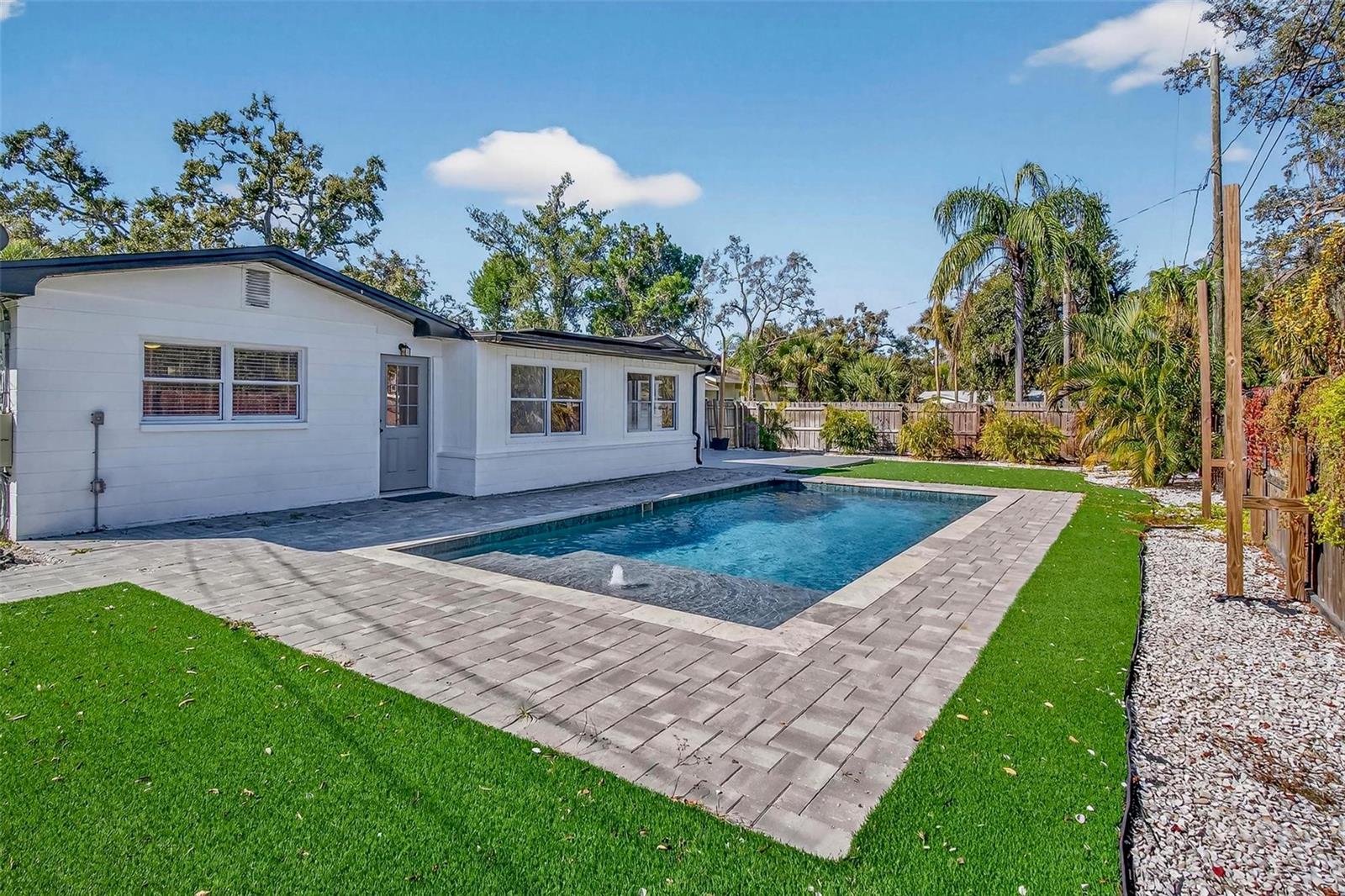 Image 36 of 42 For 2867 51st Avenue S