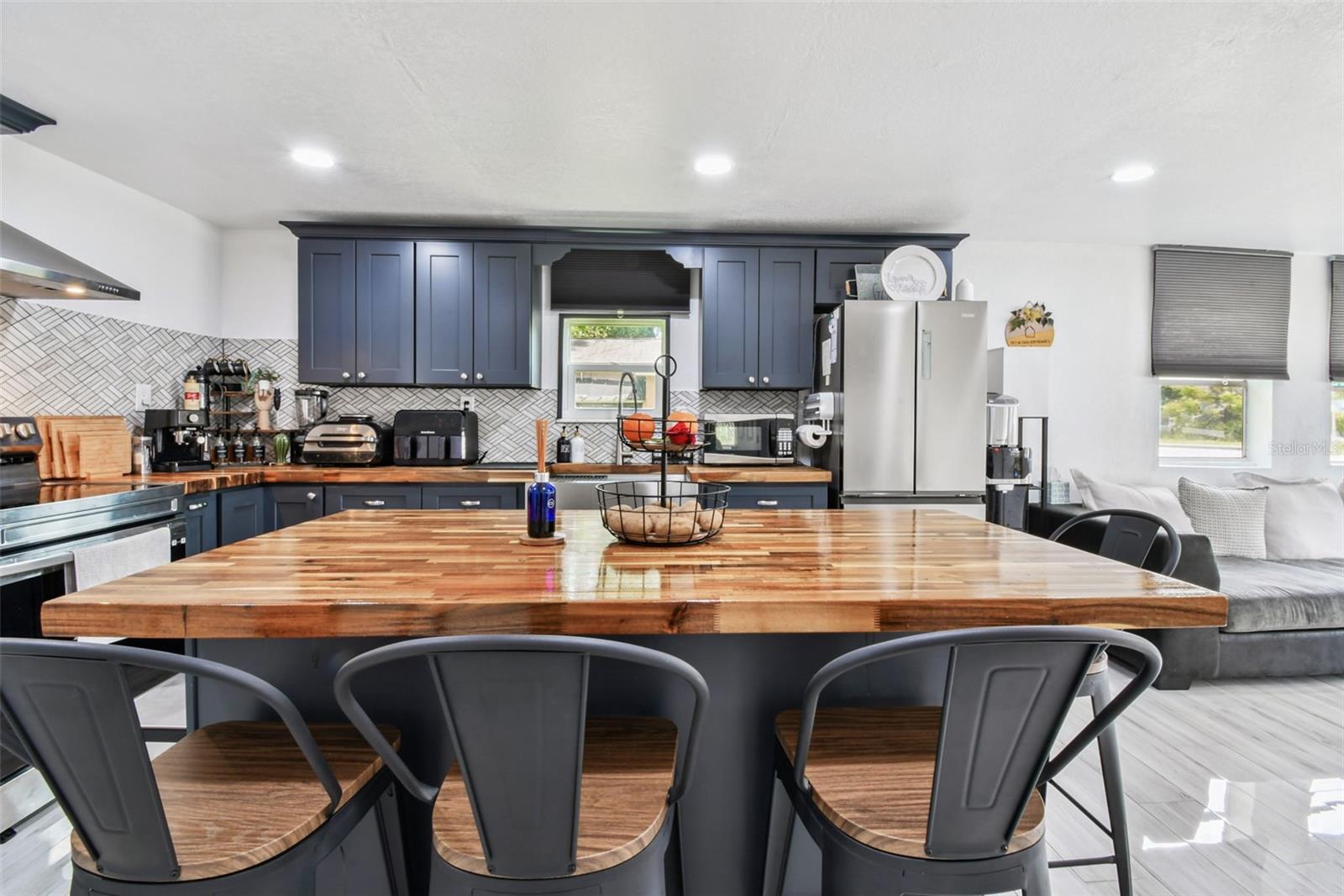 Image 10 of 21 For 1929 Highland Street