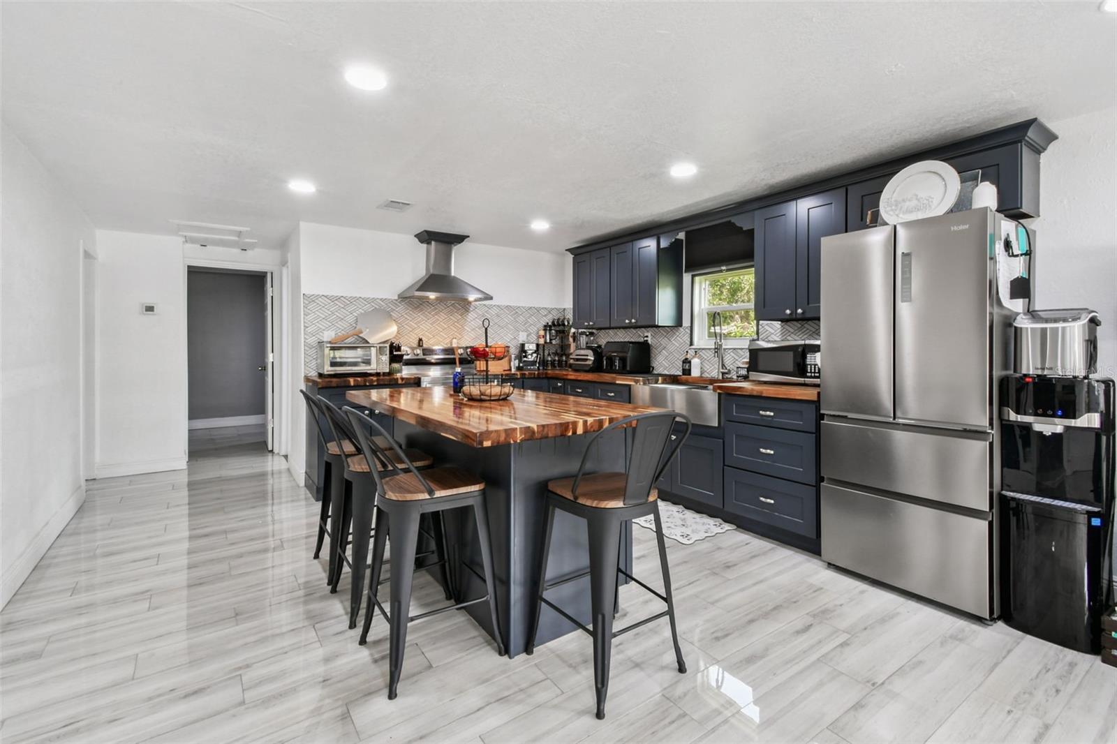 Image 8 of 21 For 1929 Highland Street