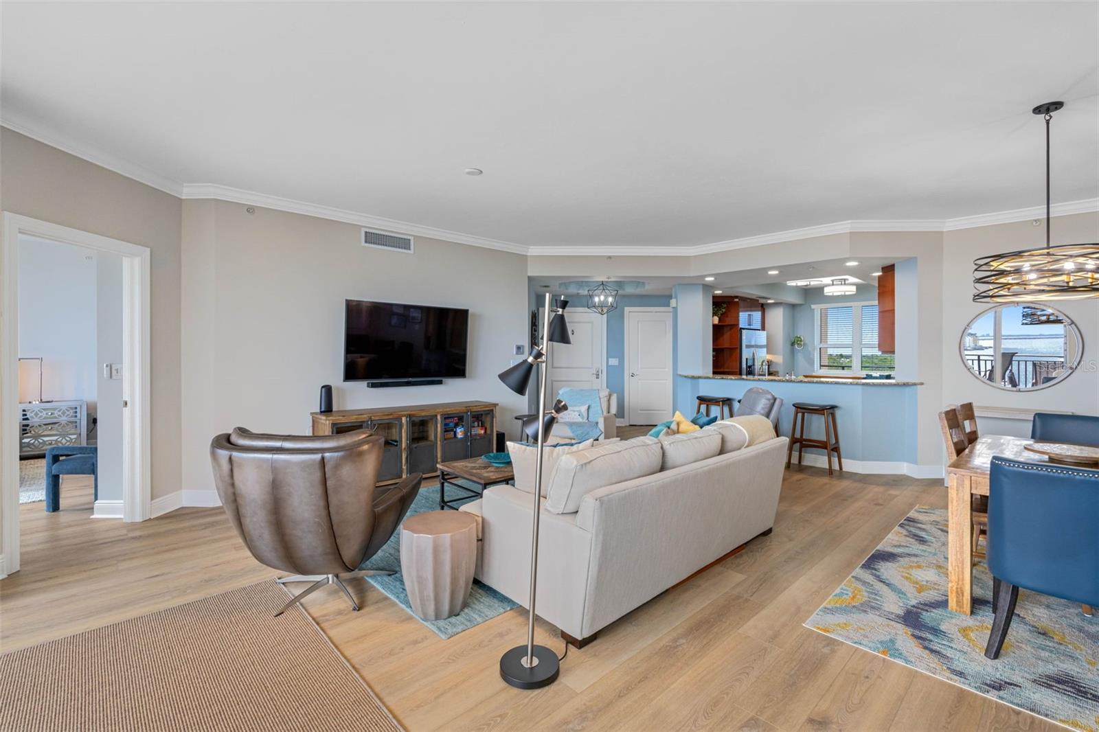 Image 14 of 85 For 5823 Bowen Daniel Drive 703