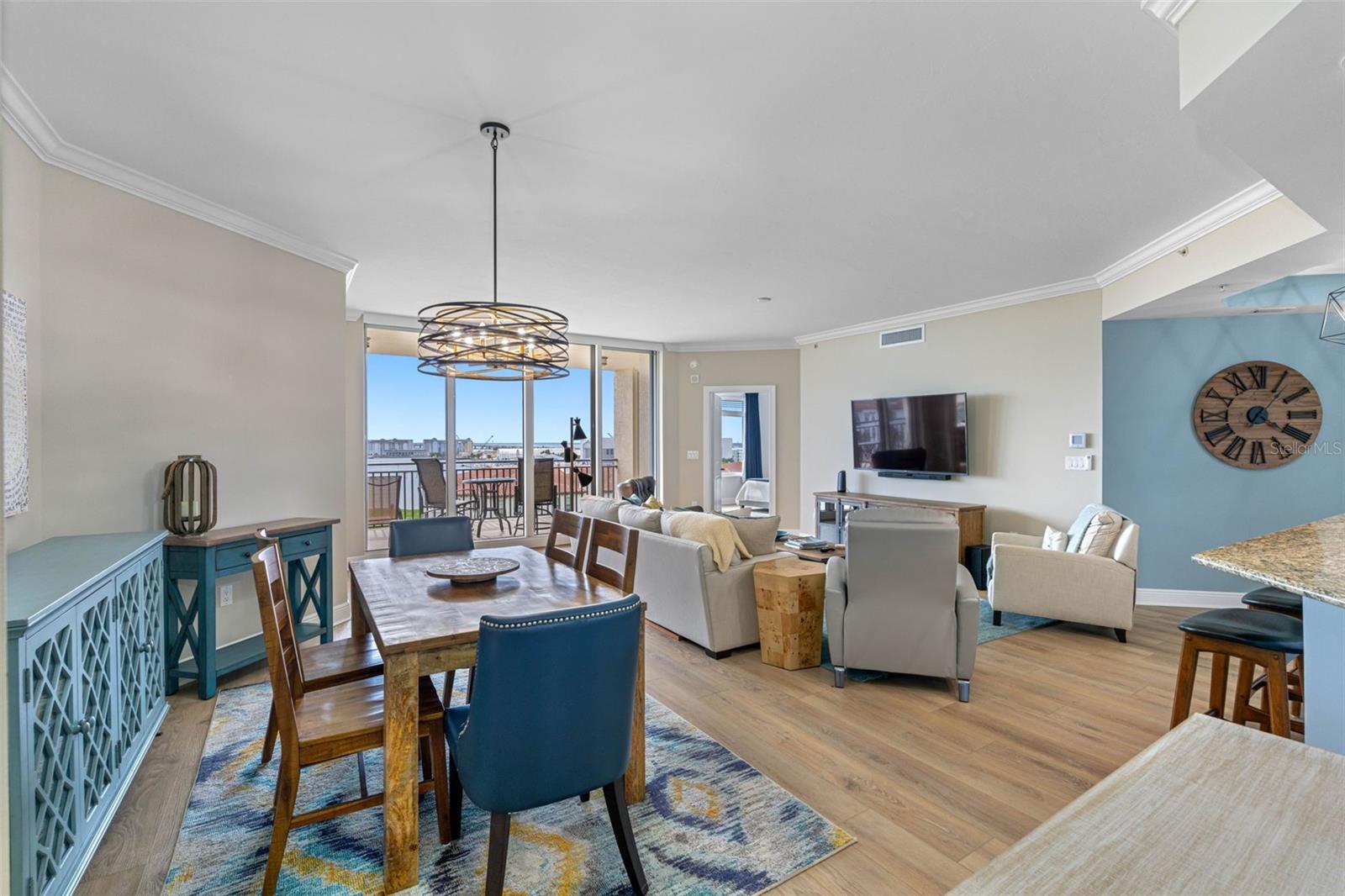 Image 15 of 85 For 5823 Bowen Daniel Drive 703