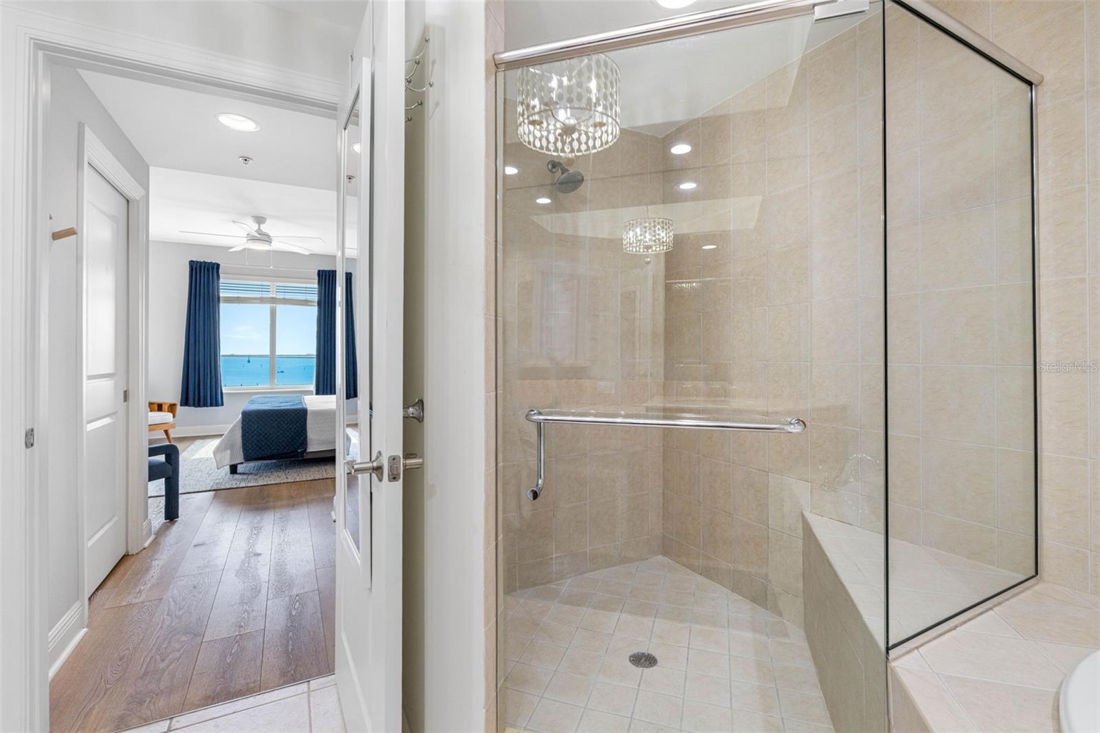 Image 37 of 85 For 5823 Bowen Daniel Drive 703