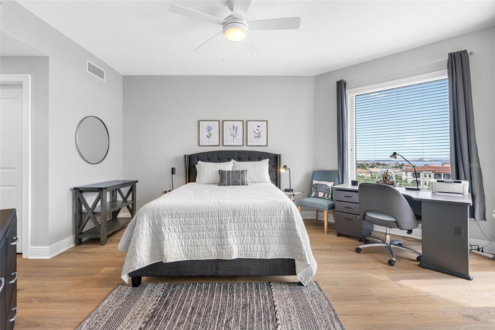 Image 38 of 85 For 5823 Bowen Daniel Drive 703