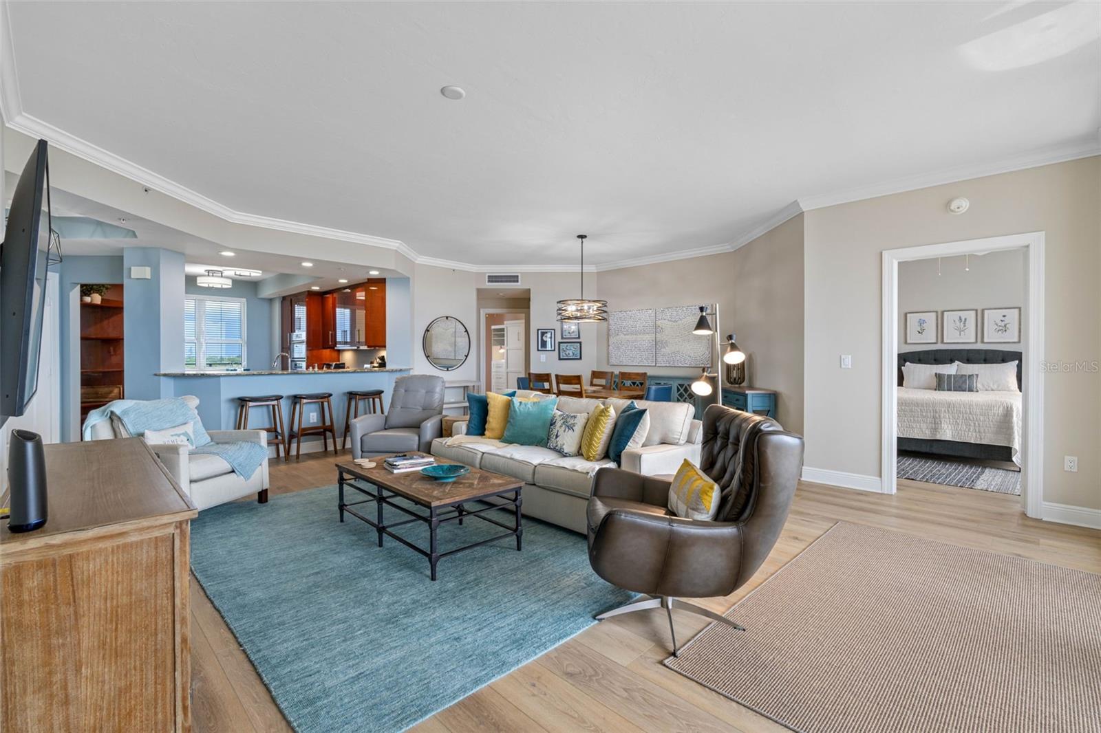 Image 6 of 85 For 5823 Bowen Daniel Drive 703