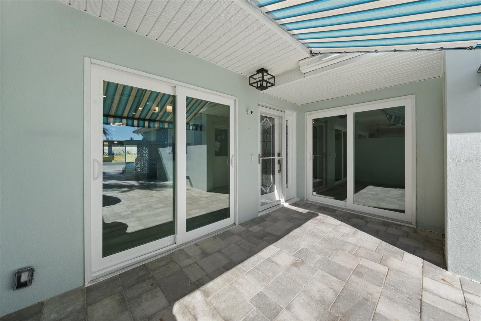 Image 16 of 38 For 383 Boca Ciega Point Boulevard N