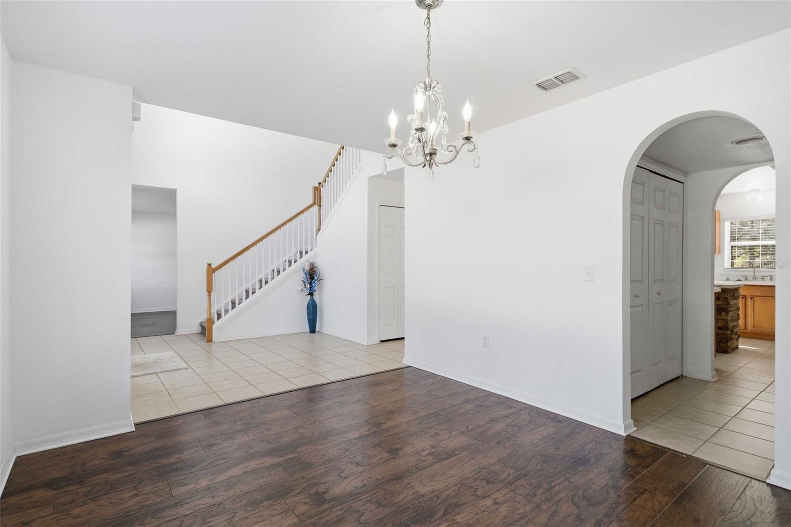 Image 10 of 53 For 3975 Wilburton Drive