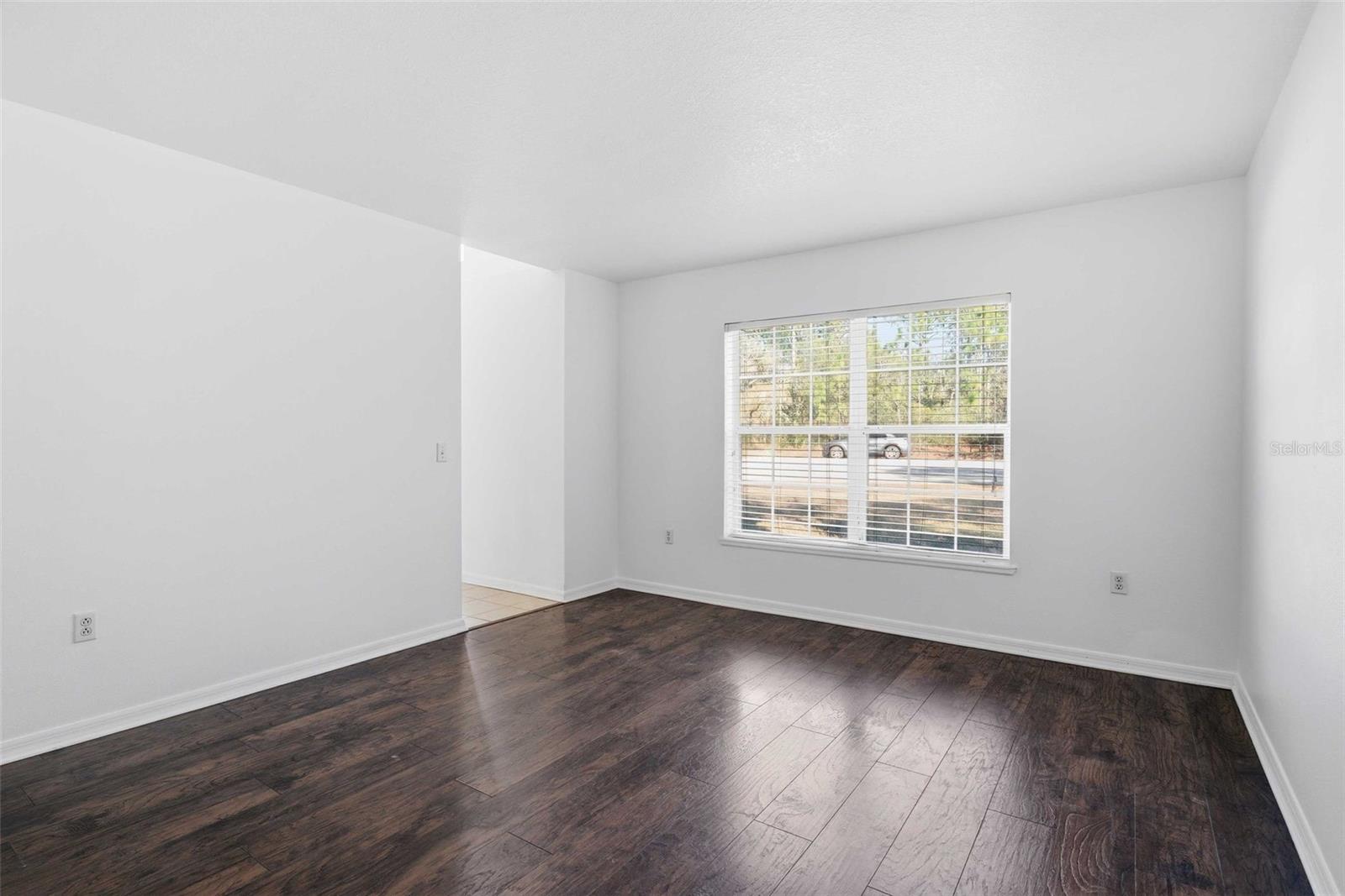 Image 14 of 53 For 3975 Wilburton Drive