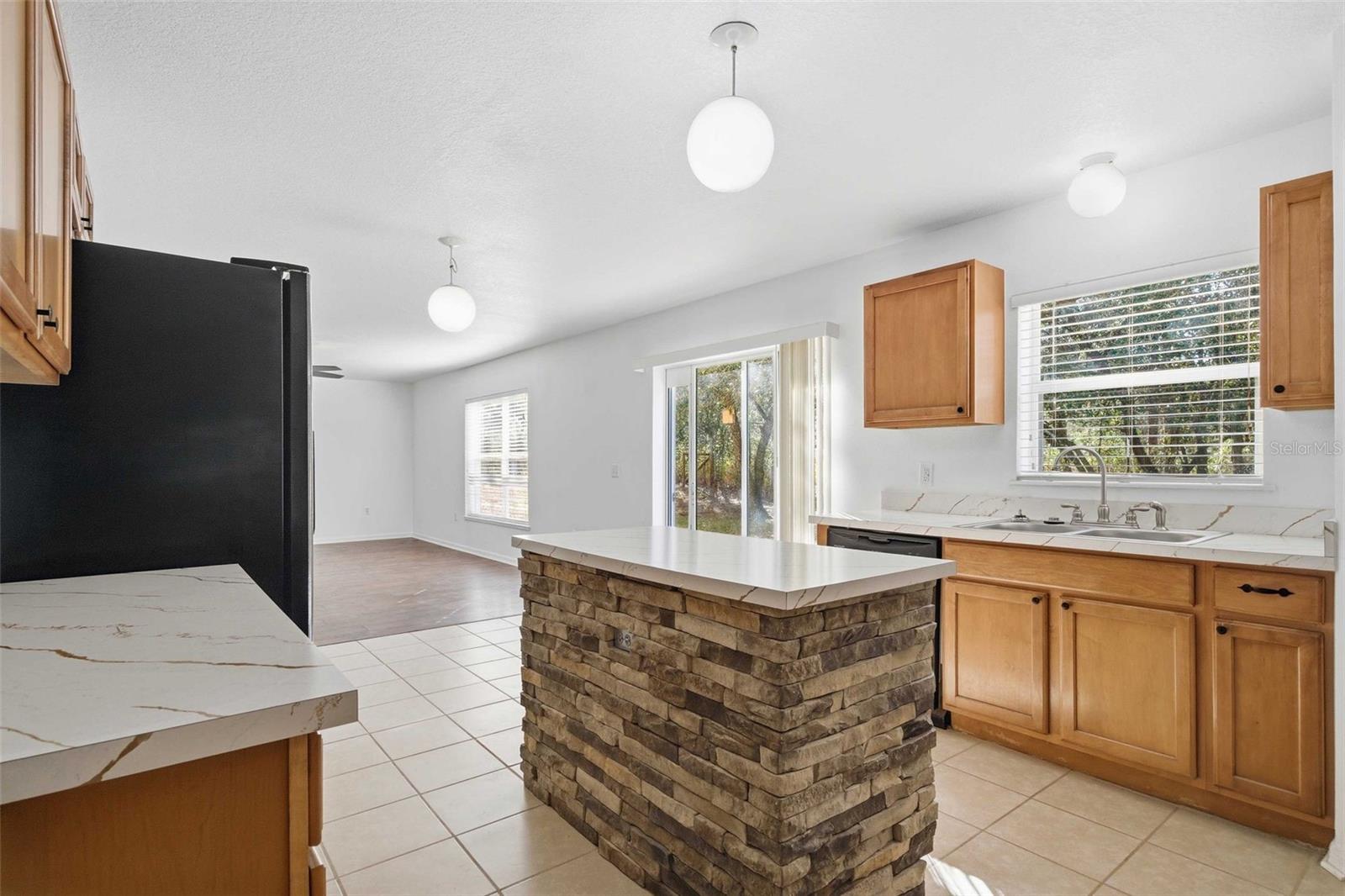 Image 20 of 53 For 3975 Wilburton Drive