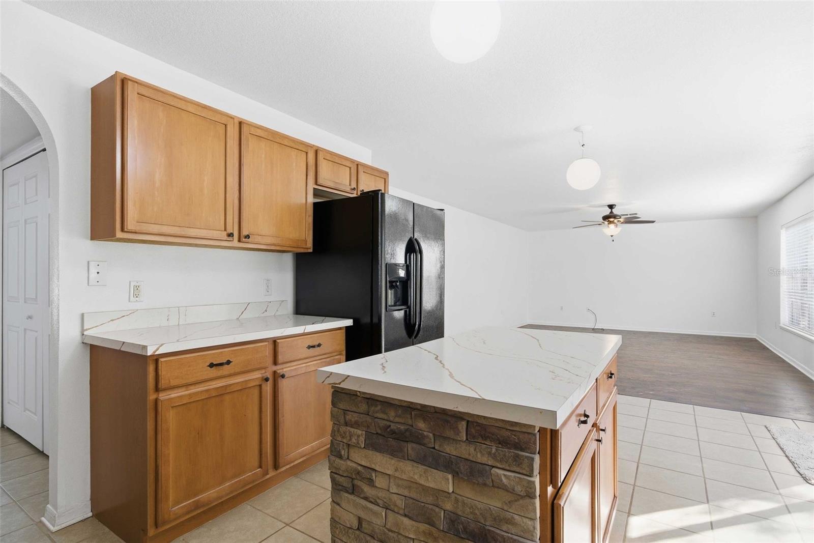 Image 21 of 53 For 3975 Wilburton Drive