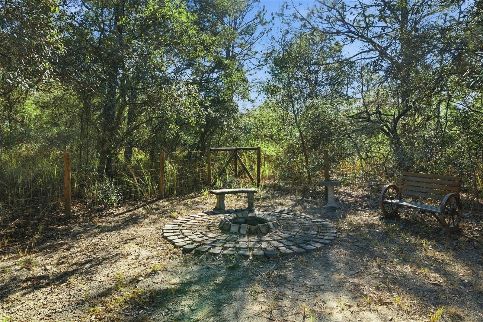 Image 29 of 53 For 3975 Wilburton Drive