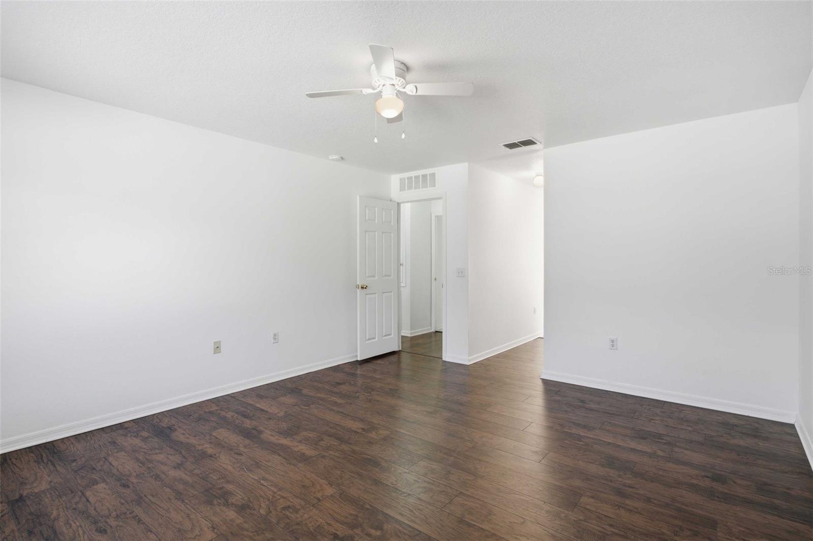 Image 37 of 53 For 3975 Wilburton Drive