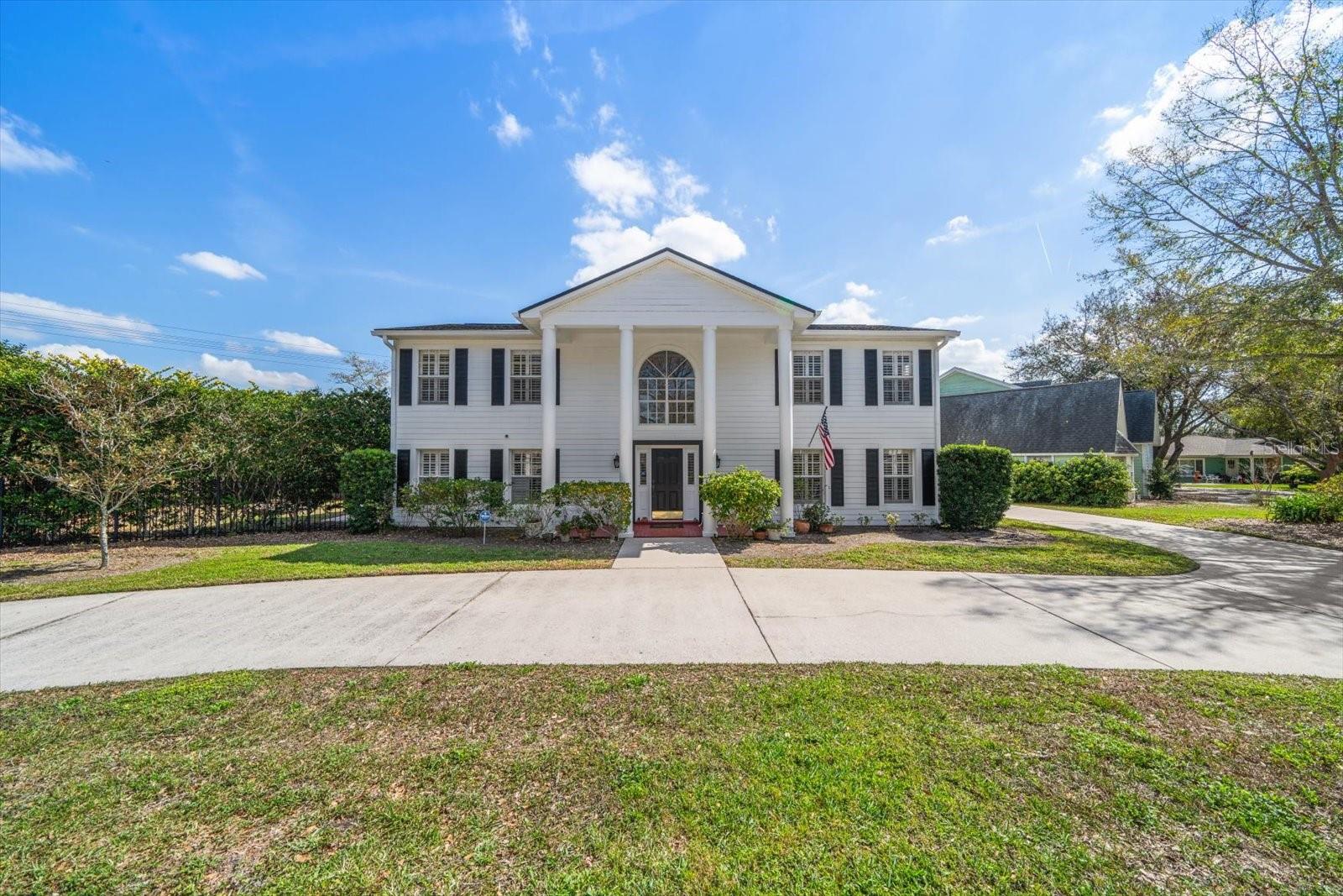 Image 22 of 24 For 2102 Fore Circle