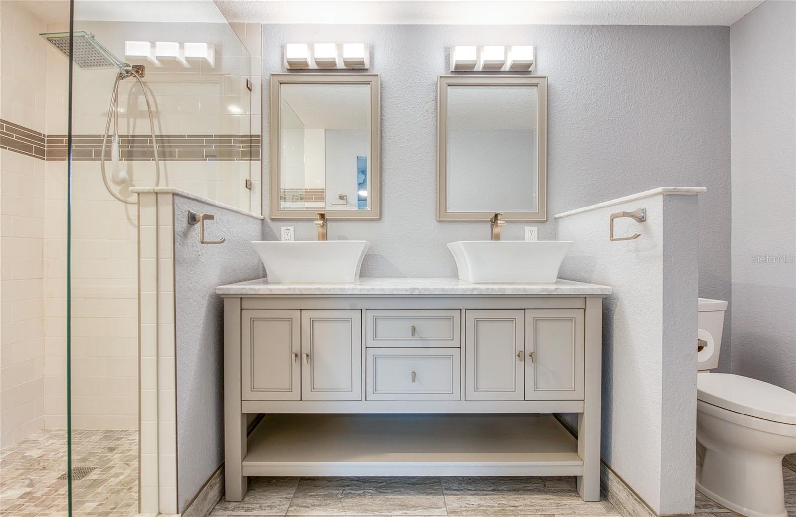 Listing photo id 30 for 6408 7th Avenue N