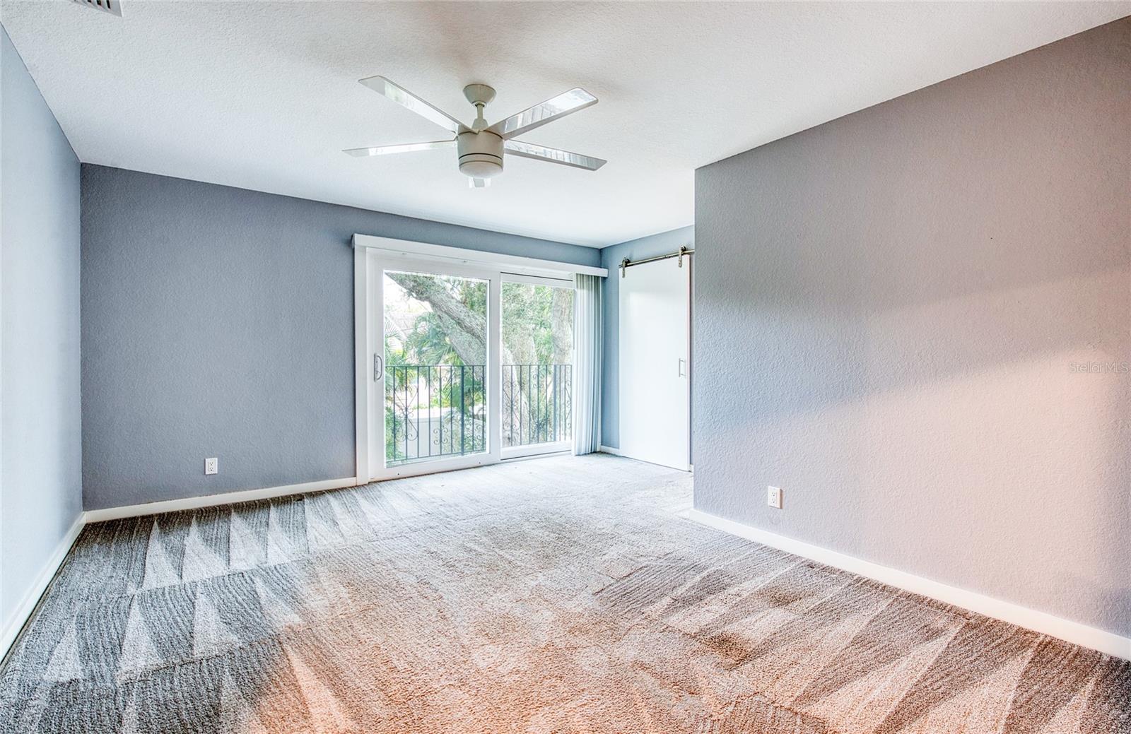 Listing photo id 34 for 6408 7th Avenue N