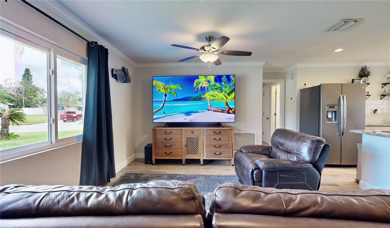 Image 10 of 41 For 6947 114th Street