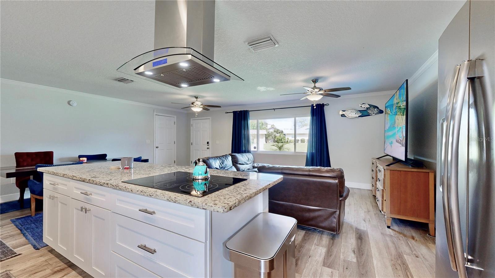 Image 19 of 41 For 6947 114th Street