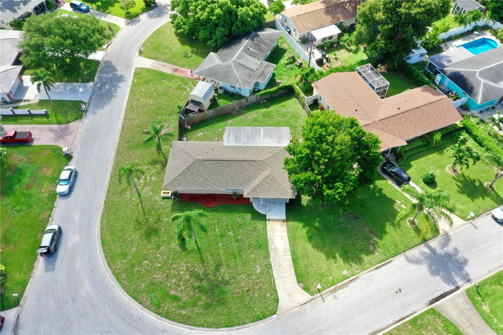 Image 4 of 41 For 6947 114th Street