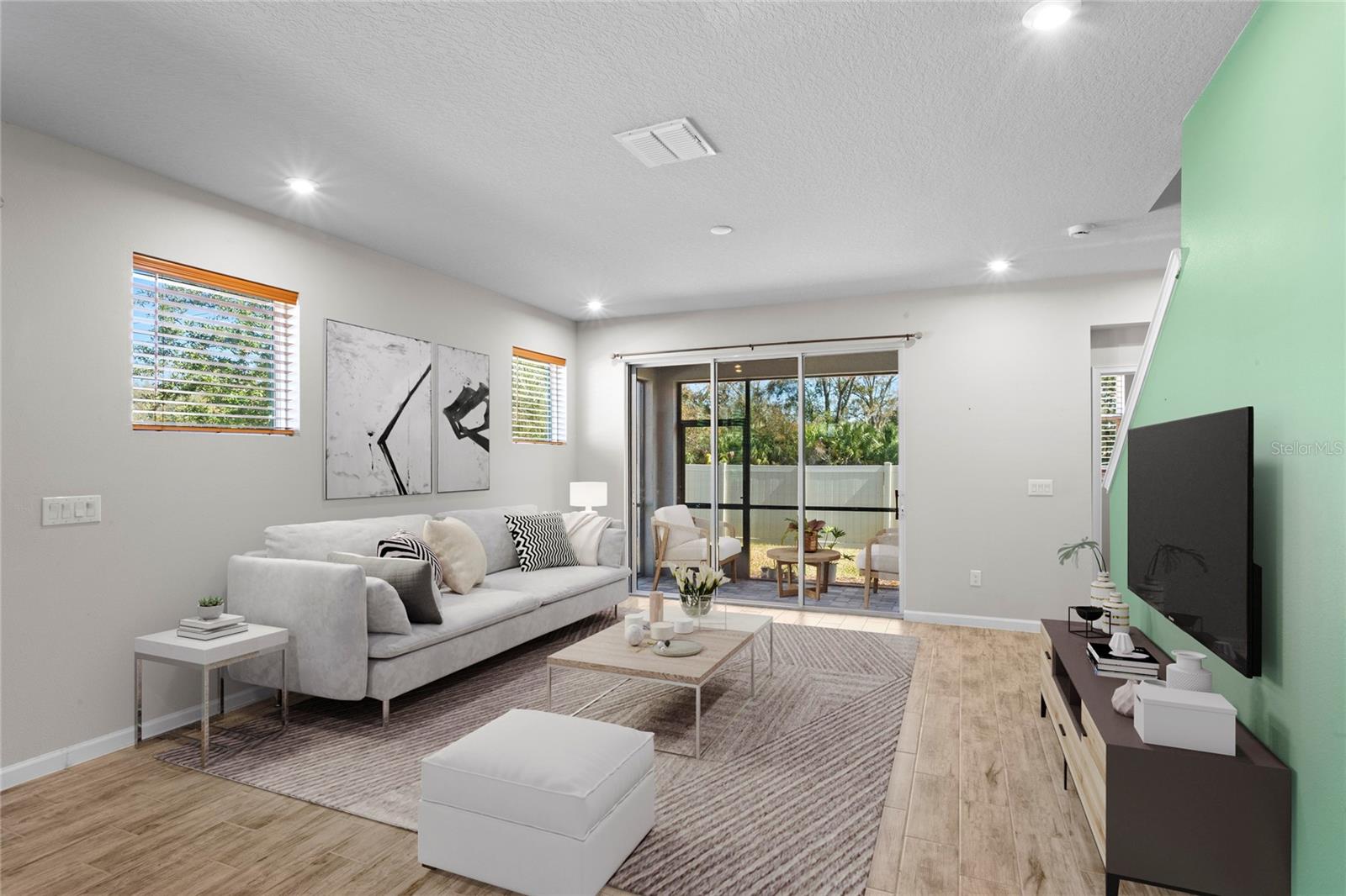 Image 18 of 44 For 8519 Primrose Willow Place