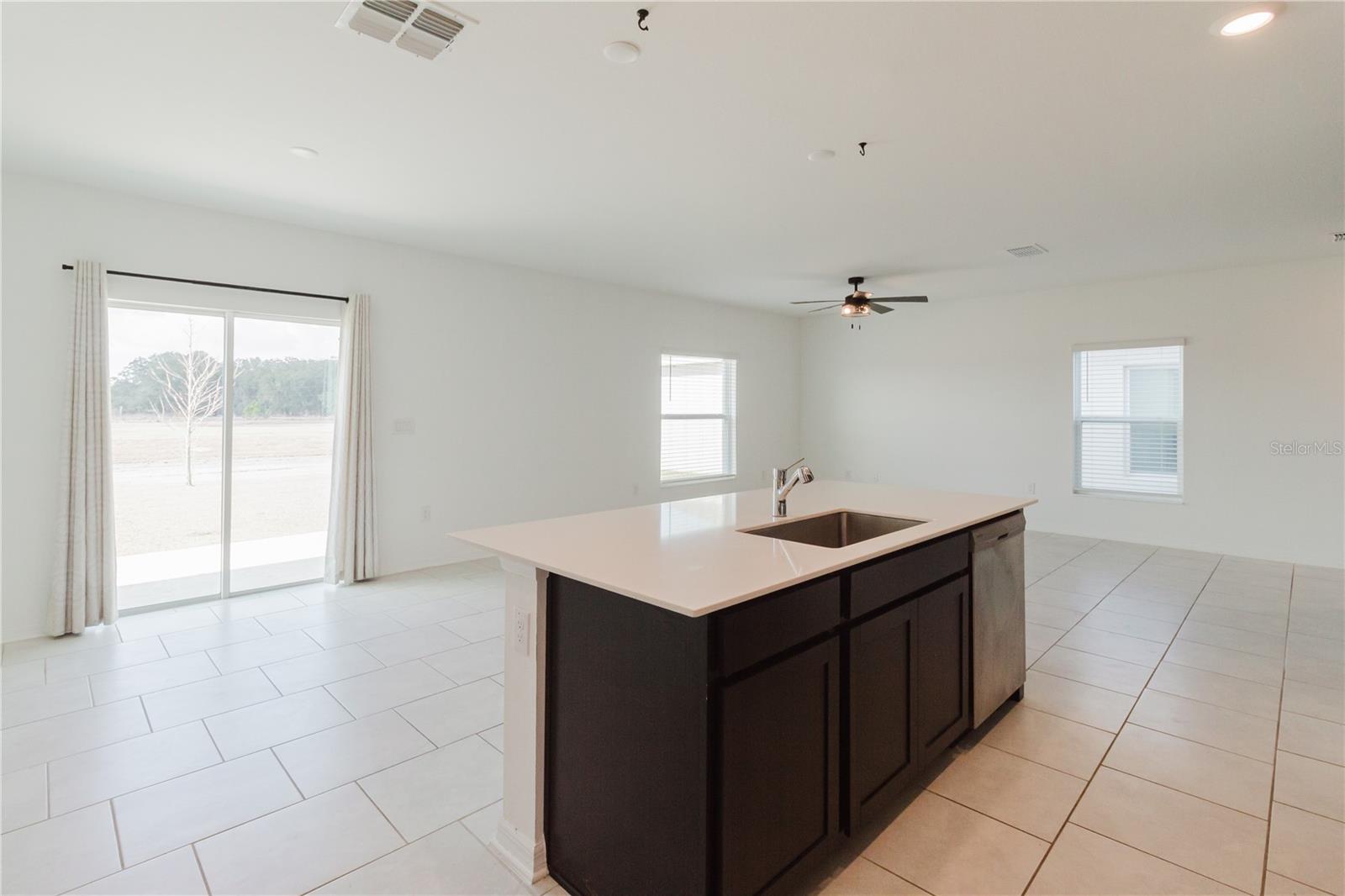 Image 13 of 43 For 1458 Austin Street