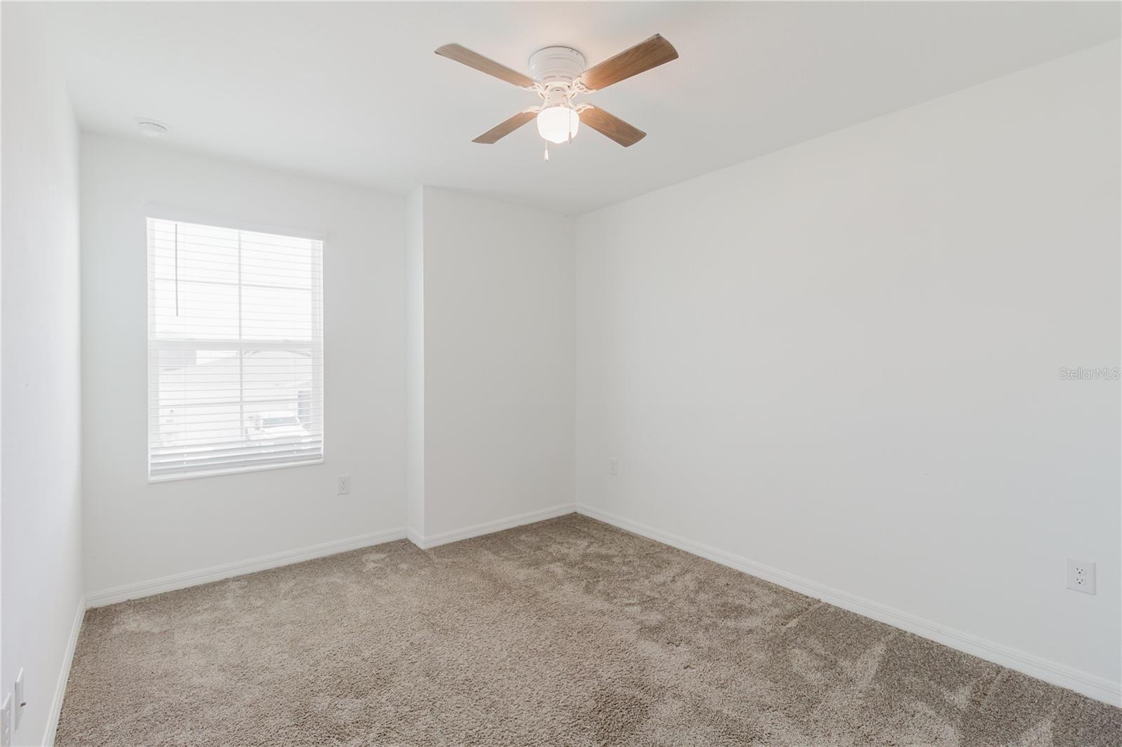 Image 27 of 43 For 1458 Austin Street