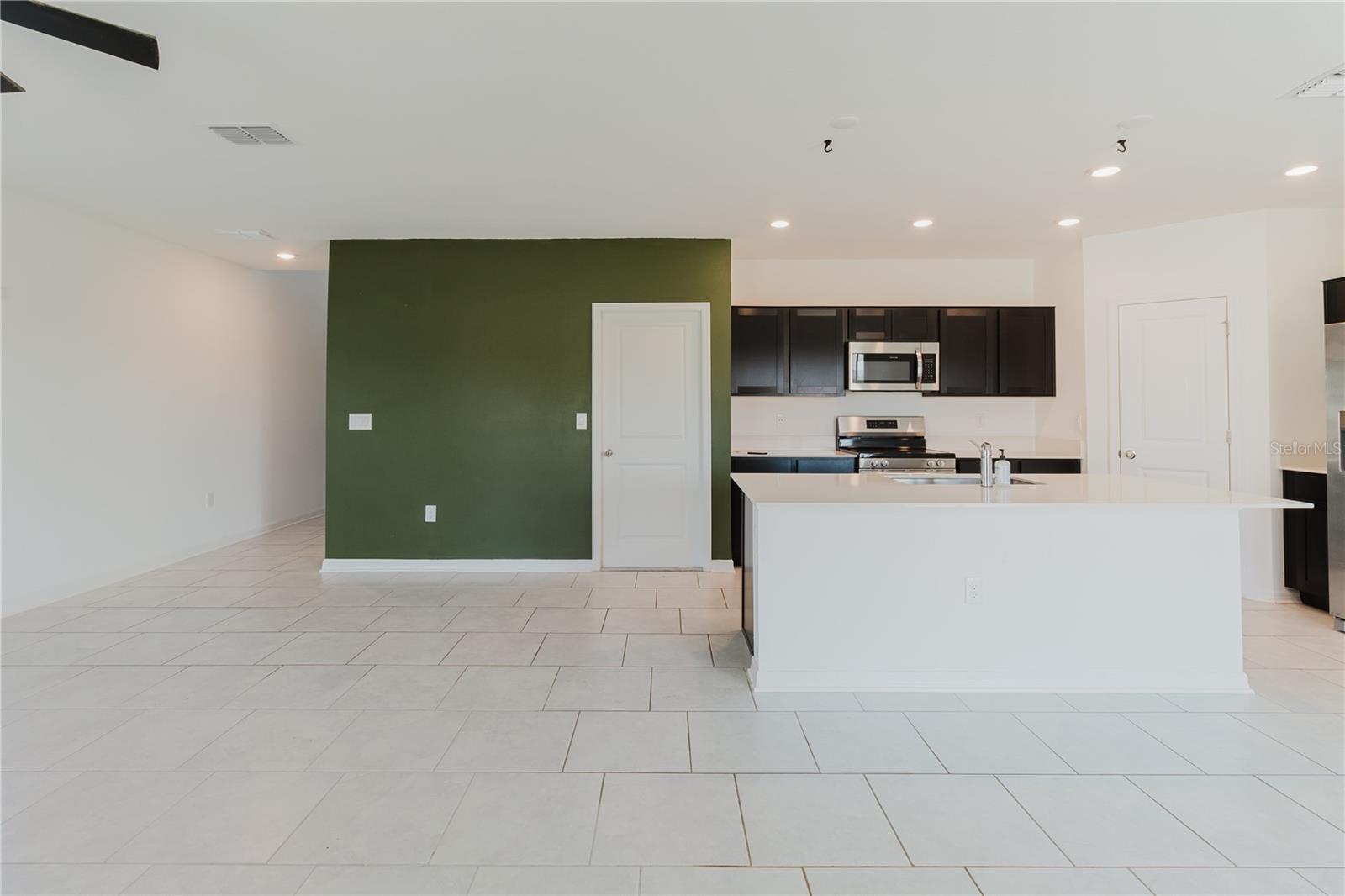 Image 8 of 43 For 1458 Austin Street