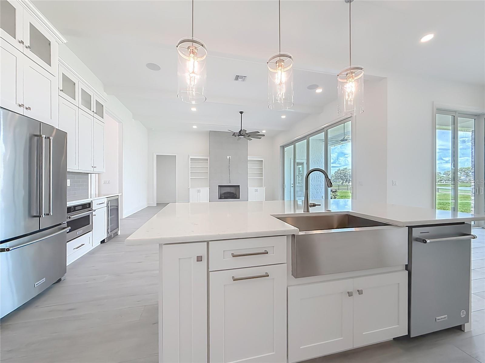 Listing photo id 24 for 6530 156th Loop 3 & 4