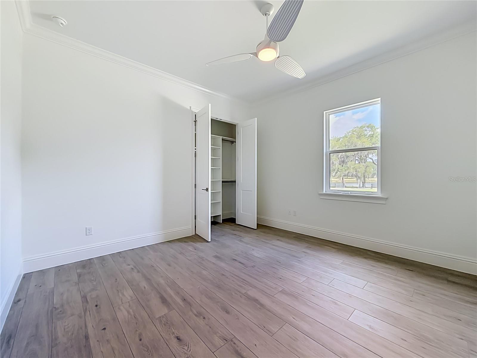 Listing photo id 44 for 6530 156th Loop 3 & 4