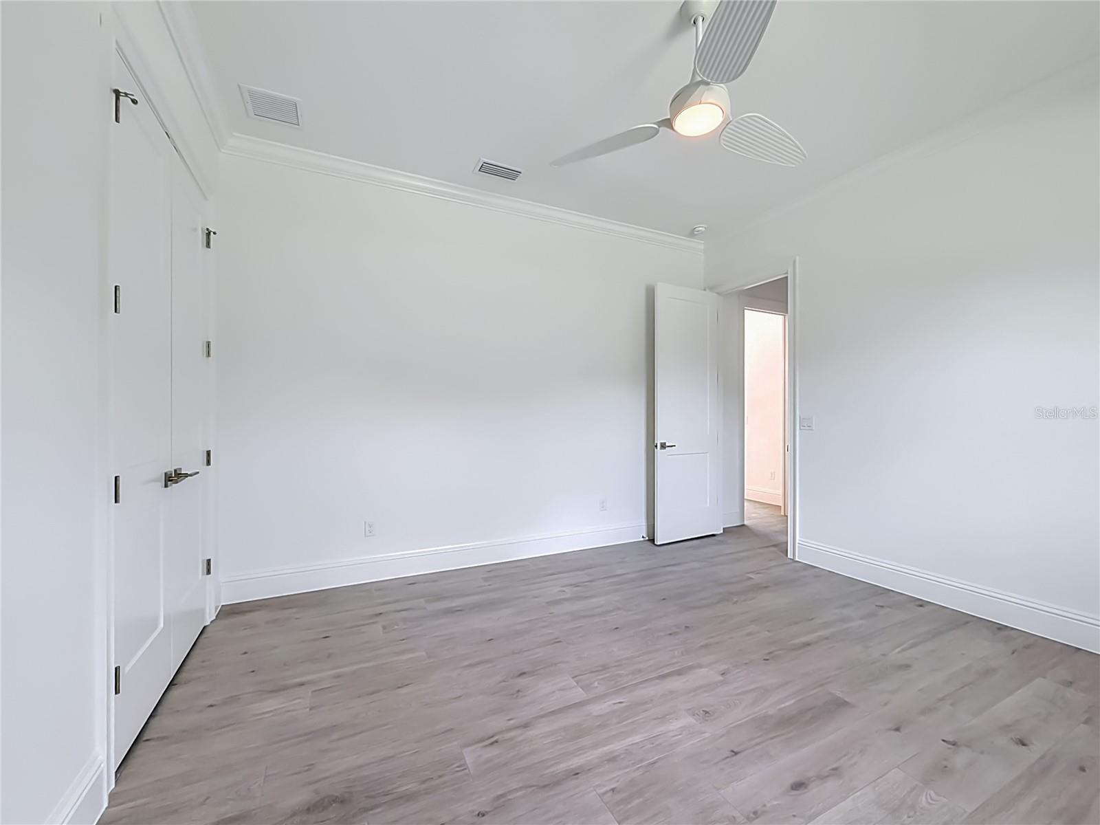 Listing photo id 55 for 6530 156th Loop 3 & 4