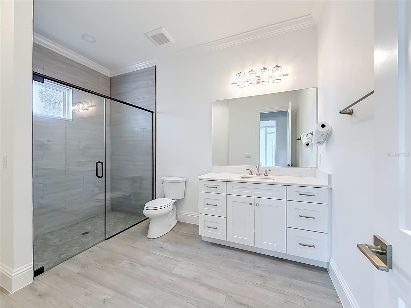 Listing photo id 56 for 6530 156th Loop 3 & 4