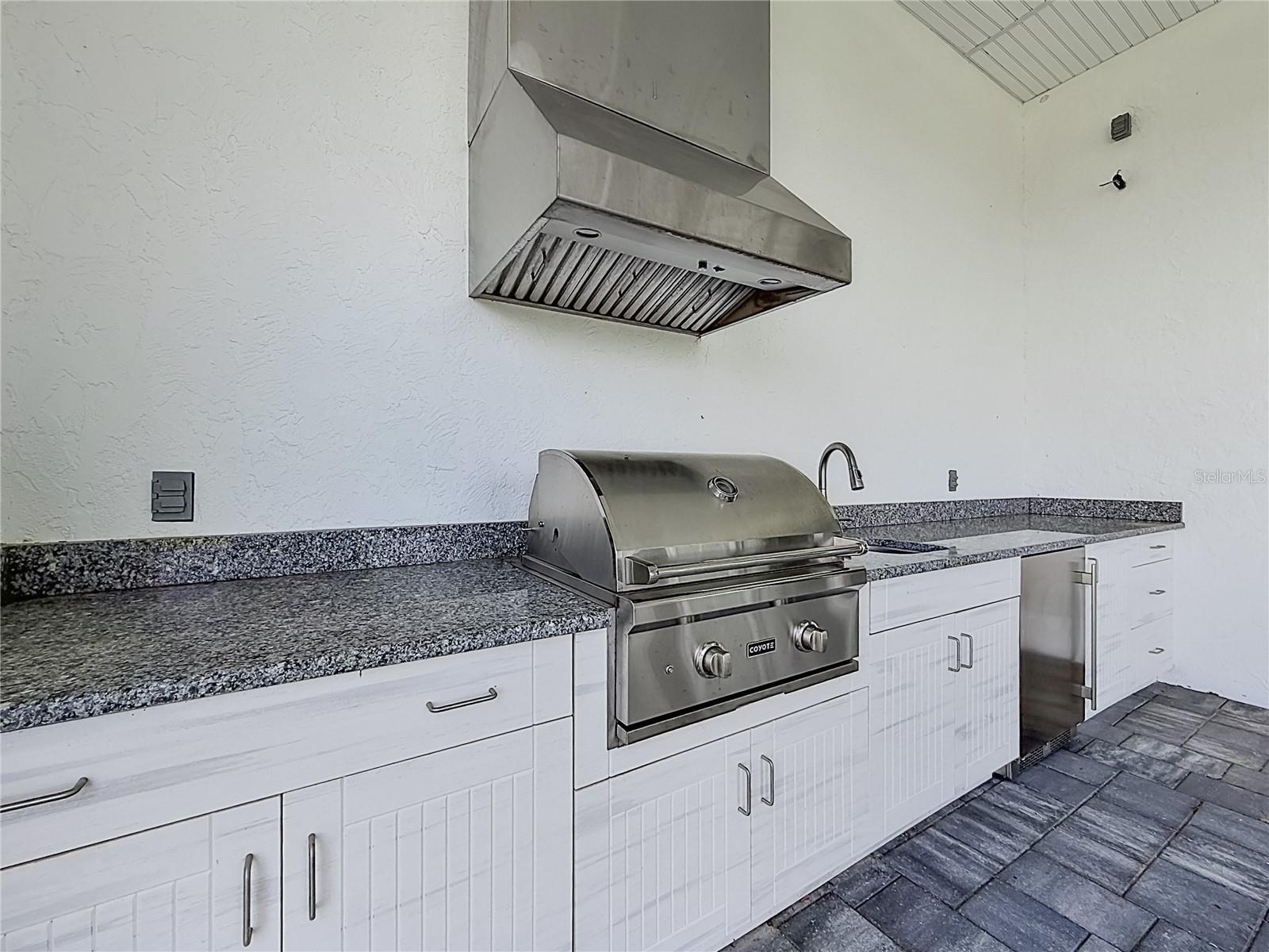 Listing photo id 65 for 6530 156th Loop 3 & 4