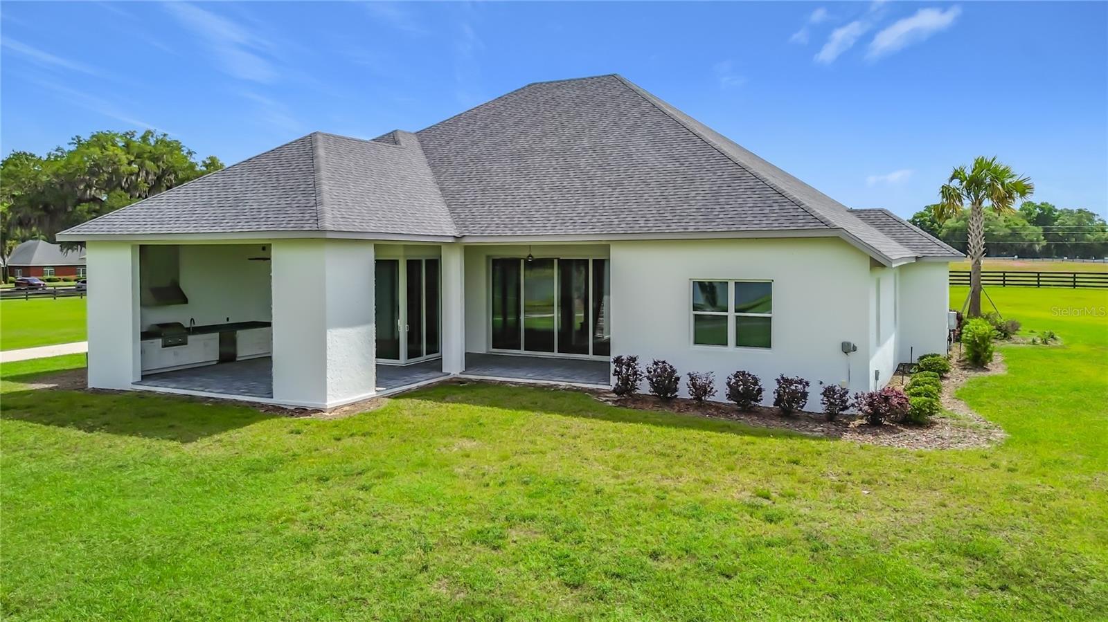Listing photo id 68 for 6530 156th Loop 3 & 4
