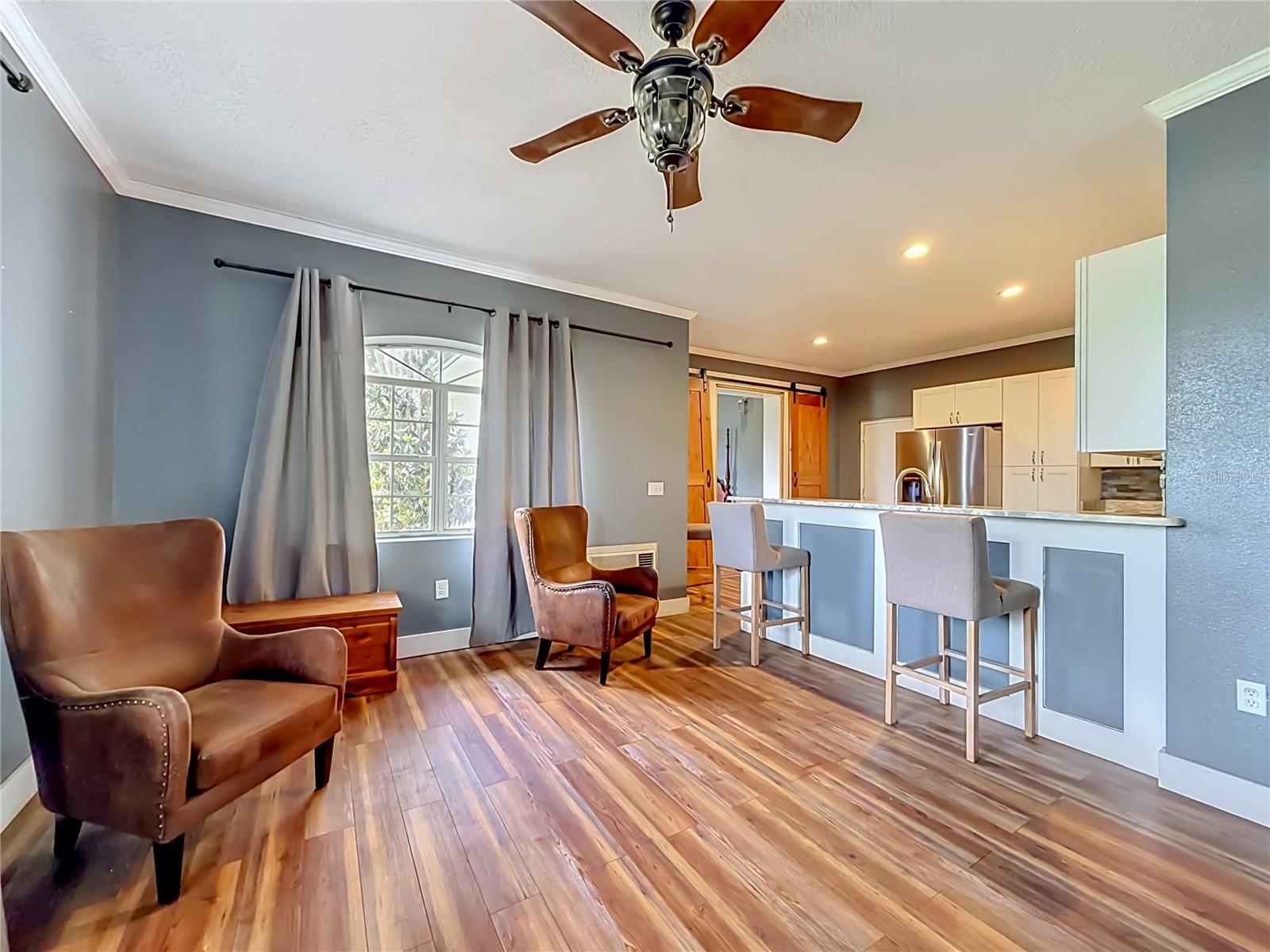 Listing photo id 77 for 6530 156th Loop 3 & 4