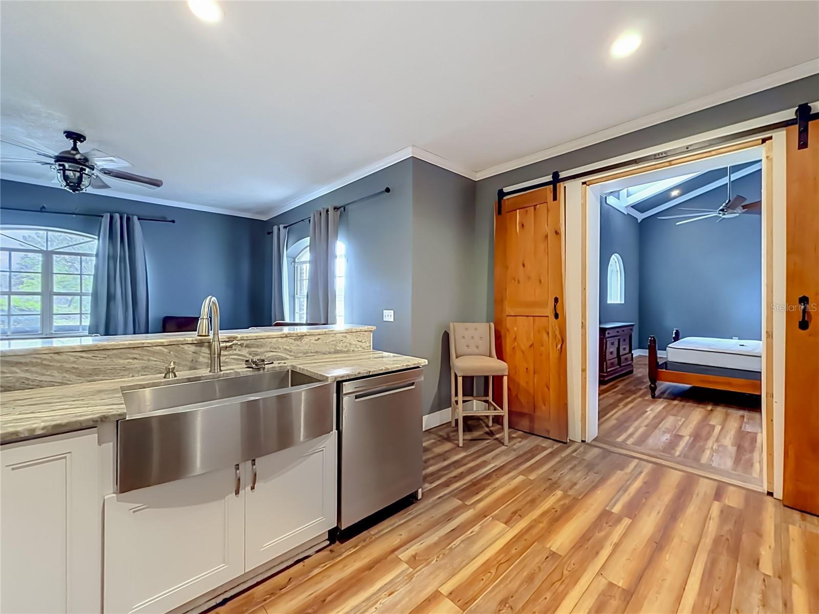 Listing photo id 81 for 6530 156th Loop 3 & 4