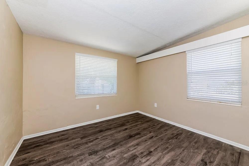 Image 13 of 15 For 6218 Nutmeg Avenue