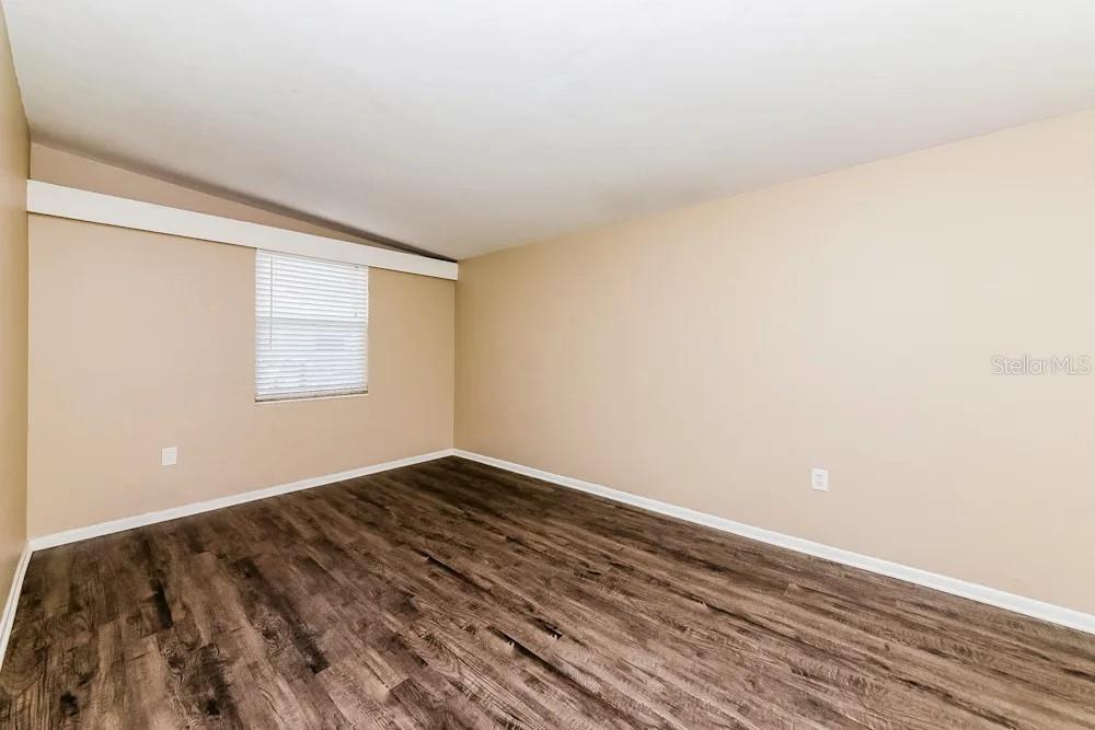 Image 14 of 15 For 6218 Nutmeg Avenue