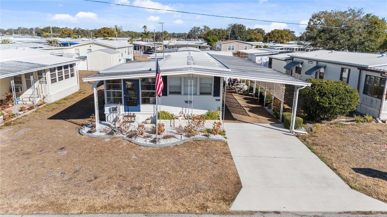 Image 2 of 61 For 36821 Grace Avenue