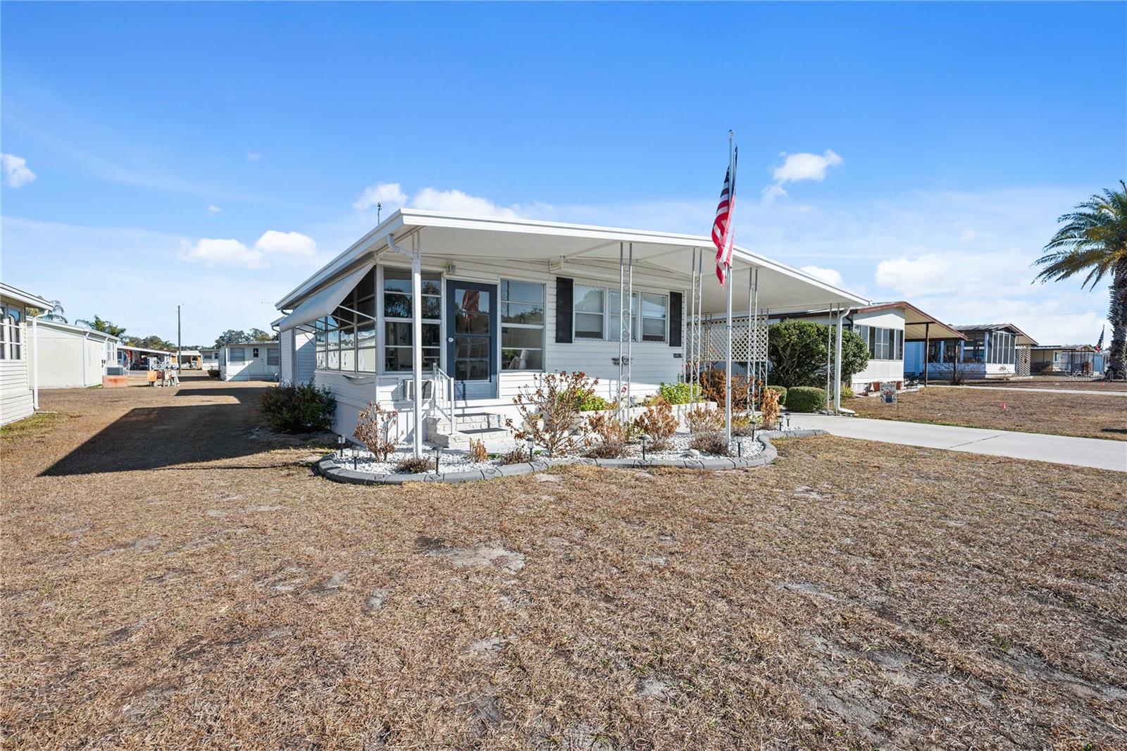 Image 3 of 61 For 36821 Grace Avenue