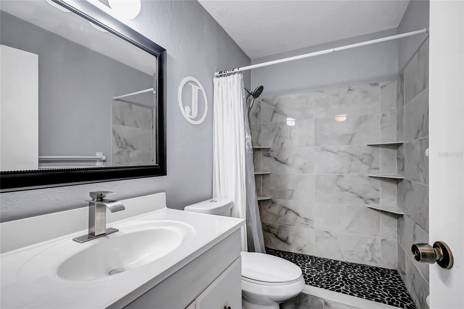 Image 14 of 21 For 350 79th Avenue N 238