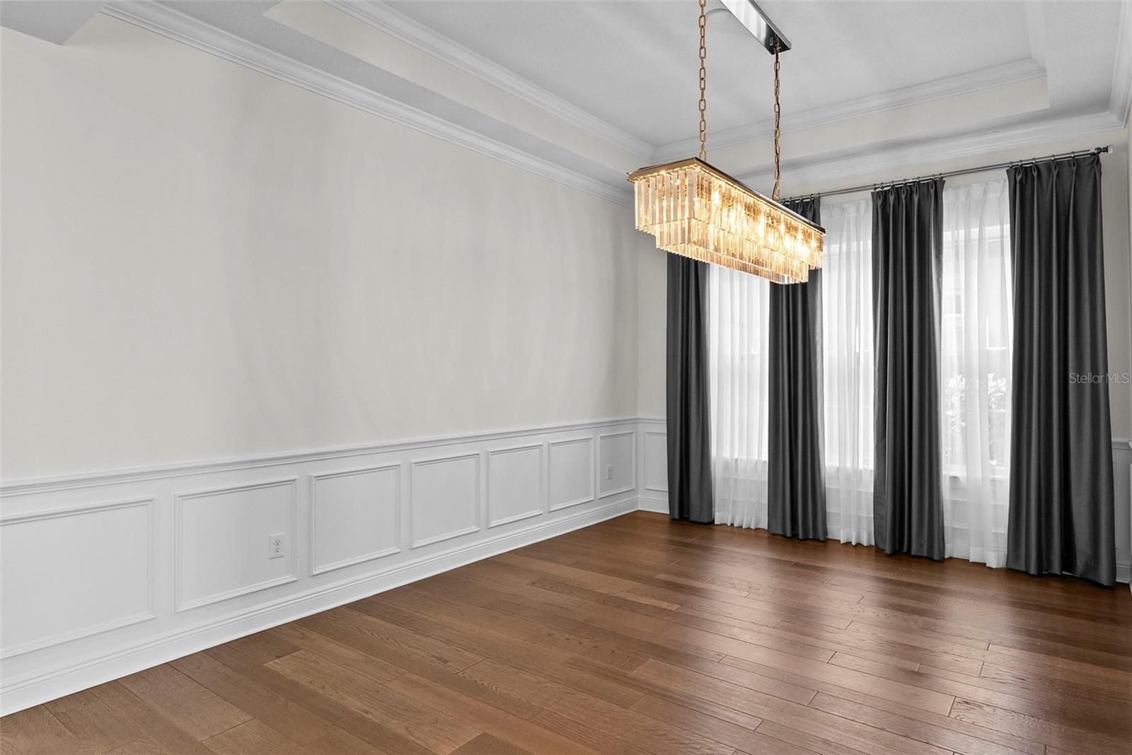 Listing photo id 7 for 3701 Jetton Avenue