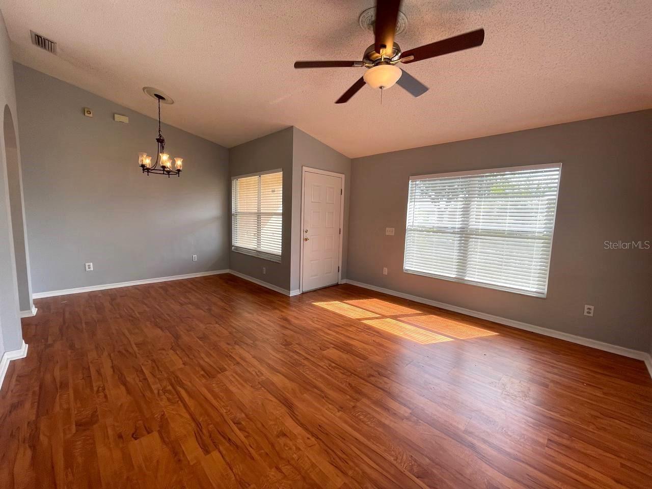 Image 7 of 23 For 13314 Prestwick Drive