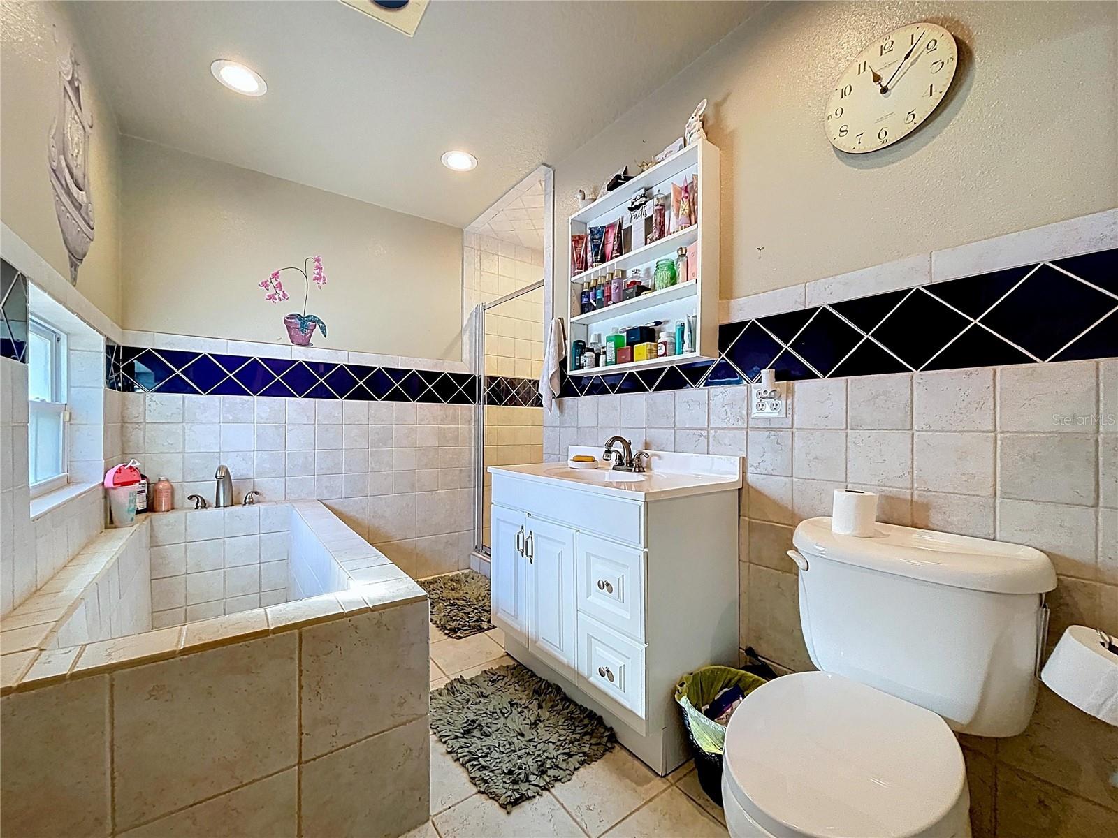 Listing photo id 23 for 37761 Oak Forrest Drive