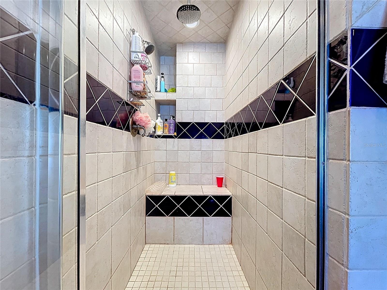 Listing photo id 25 for 37761 Oak Forrest Drive