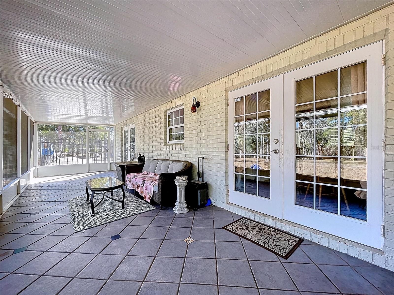 Listing photo id 28 for 37761 Oak Forrest Drive