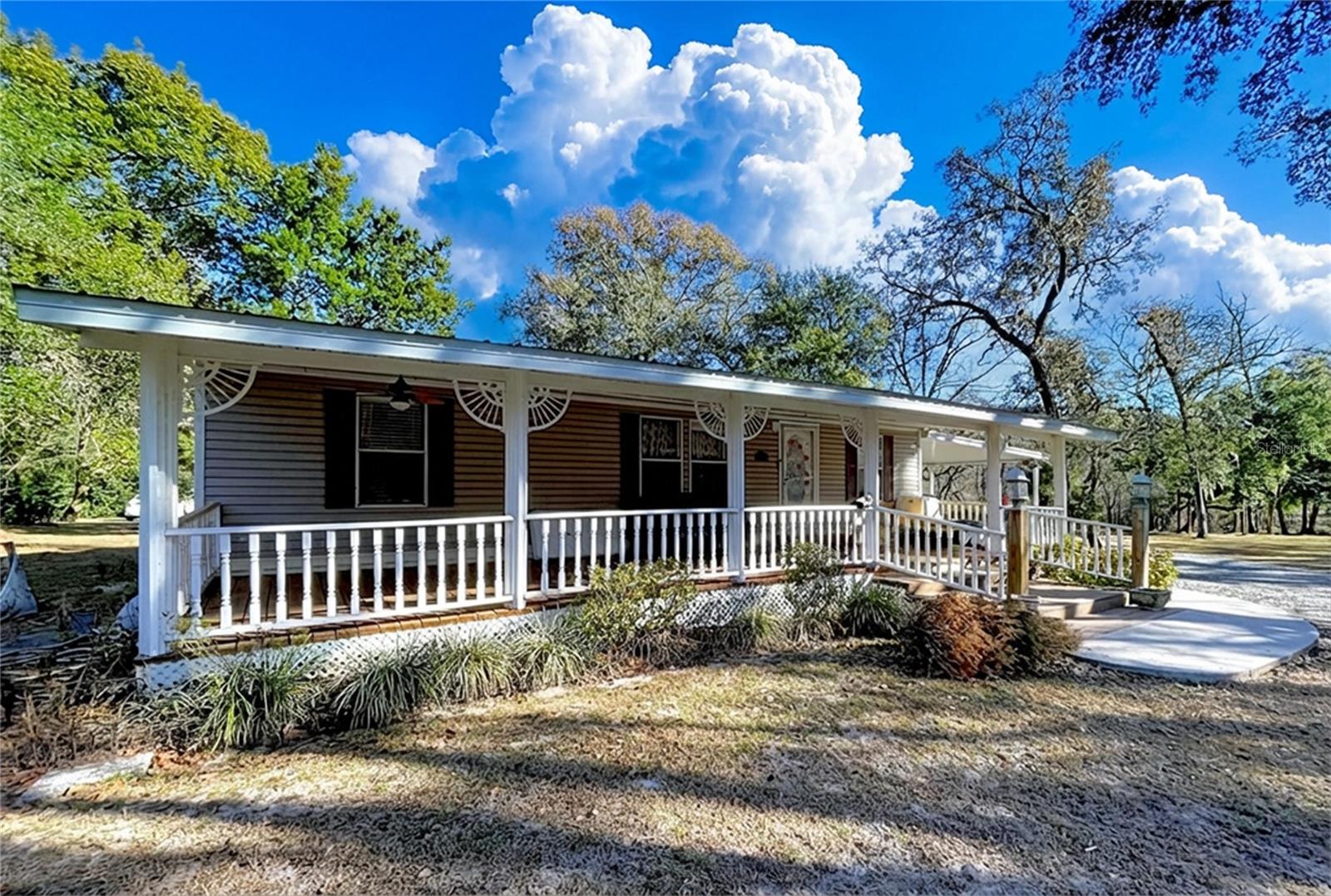 Listing photo id 44 for 37761 Oak Forrest Drive