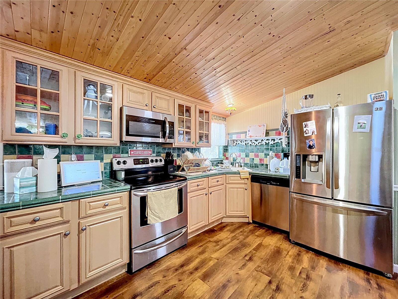 Listing photo id 60 for 37761 Oak Forrest Drive