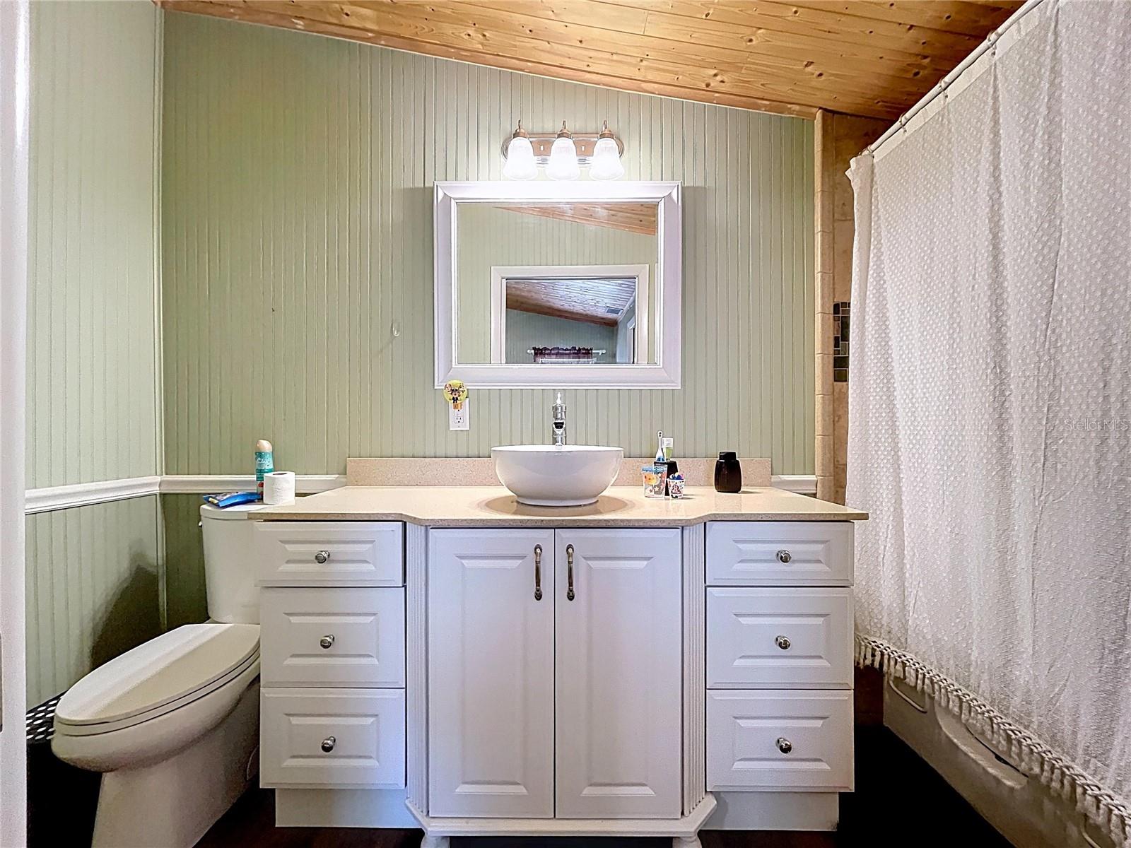 Listing photo id 67 for 37761 Oak Forrest Drive