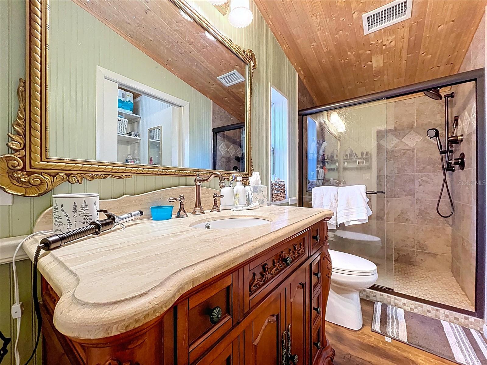 Listing photo id 73 for 37761 Oak Forrest Drive